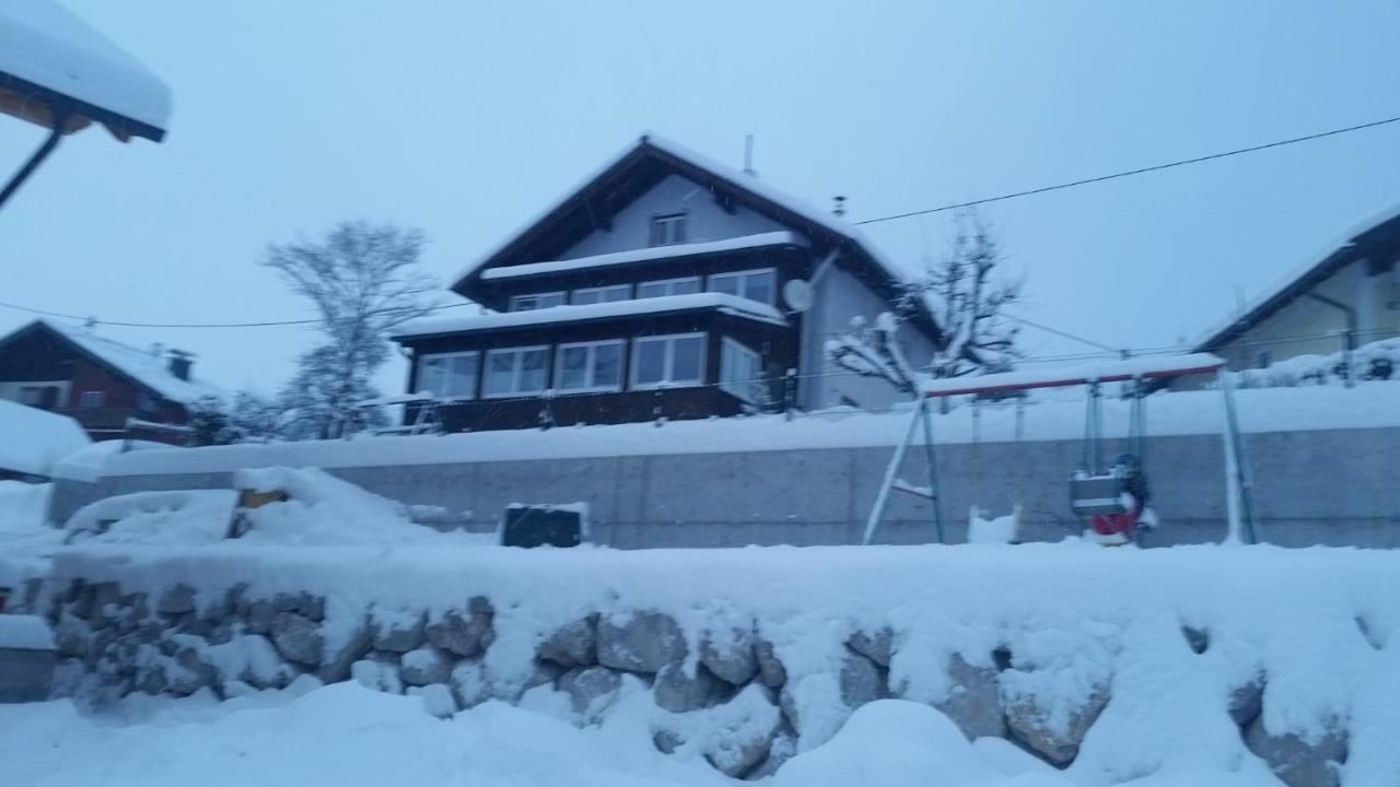 Ferienwohnung Haus Cerny Бад Гойзерн Екстериор снимка